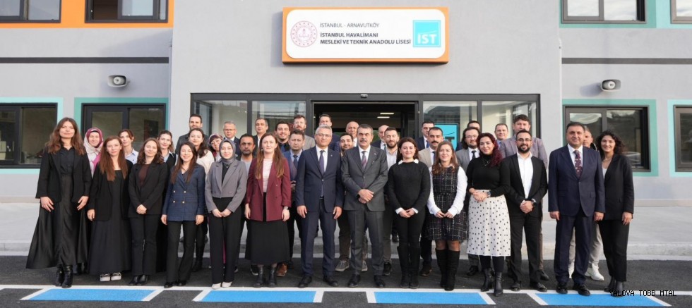 Bakan Tekin, Havacılık Sektörünün Geleceği Gençleri Yetiştiren Meslek Lisesini Ziyaret Etti