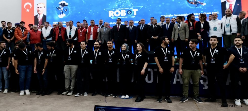 16. Uluslararası MEB Robot Yarışması'nda Ödüller Sahiplerini Buldu