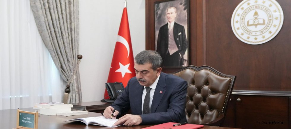 Bakan Tekin'den Öğretmenlere Teşekkür Mektubu
