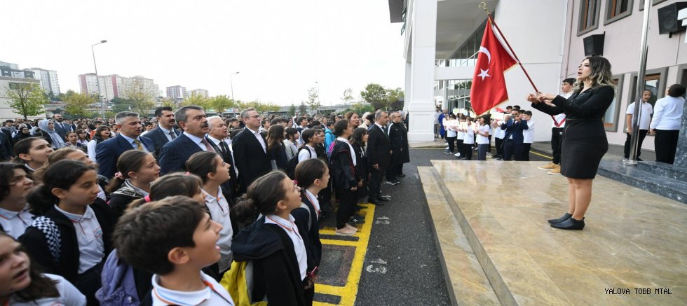 Okullarda Derslerin Başlama ve Bitiş Saatlerine İlişkin Genelge Gönderildi