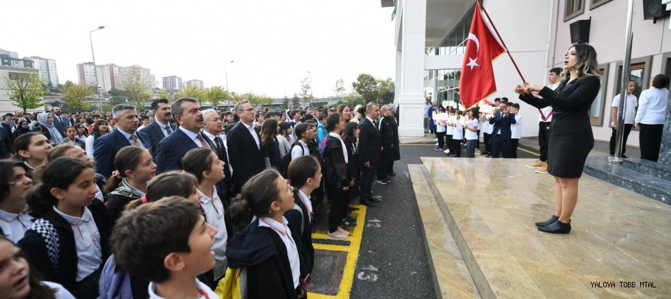 Okullarda Derslerin Başlama ve Bitiş Saatlerine İlişkin Genelge Gönderildi