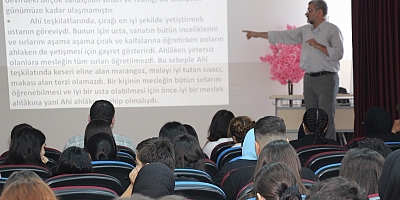 Ahilik Haftası Kapsamında, Meslekî Eğitim Alan Öğrencilere Yönelik Seminer Verildi