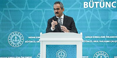 BAKAN ÖZER, 