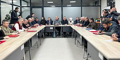 BAKAN ÖZER VE BAKAN ERSOY BİLGİLENDİRME TOPLANTISI YAPTI
