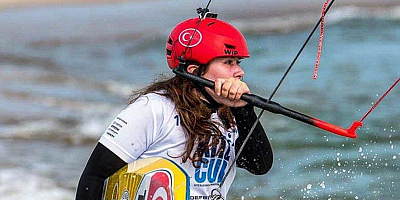 Derin Atakan 2023 World Sailing Gençler Dünya Şampiyonası’nda Dünya Şampiyonu Oldu