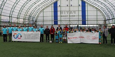 Minikler Müdür Amcalarını 5-4 Yendi