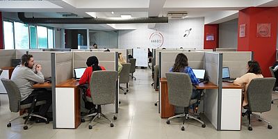 Öğrenciler Ve Veliler, Öğretmenlerine Sevgi Dolu Mesajlarını 