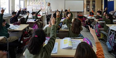 Okullarda Yarıyıl Tatili İçin Son Zil Cuma Günü Çalacak