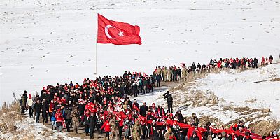 Türkiye “Bu Toprakta İzin Var” Temasıyla Sarıkamış'ta Şehitler İçin Yürüdü