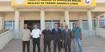 Yalova İl Milli Eğitim Müdürü Halil İbrahim Akmeşe TOBB Mesleki ve Teknik Anadolu Lisesini Ziyaret Etti